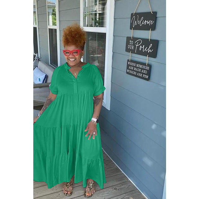 High-quality comfortable summer dresses, breathable pleated skirts, fashionable and sexy plus-size tight-fitting women's clothing